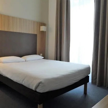 Saint-patrick Coeur De Hotel