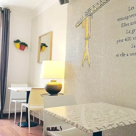Hotel Saint-patrick Cœur De *