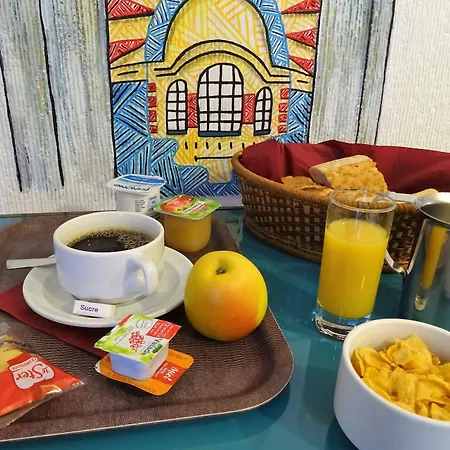 Saint-patrick Coeur De Hotel